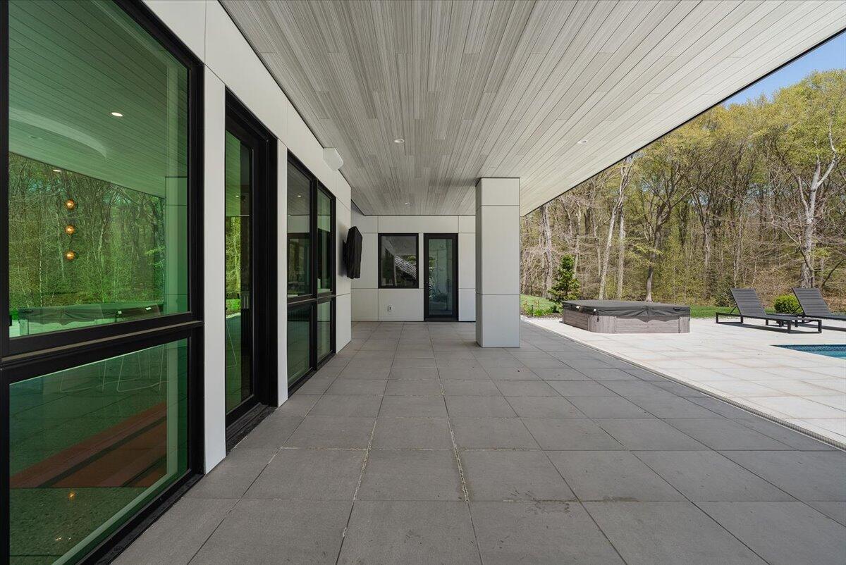 329 N Lakeshore Drive Holland MI 49424