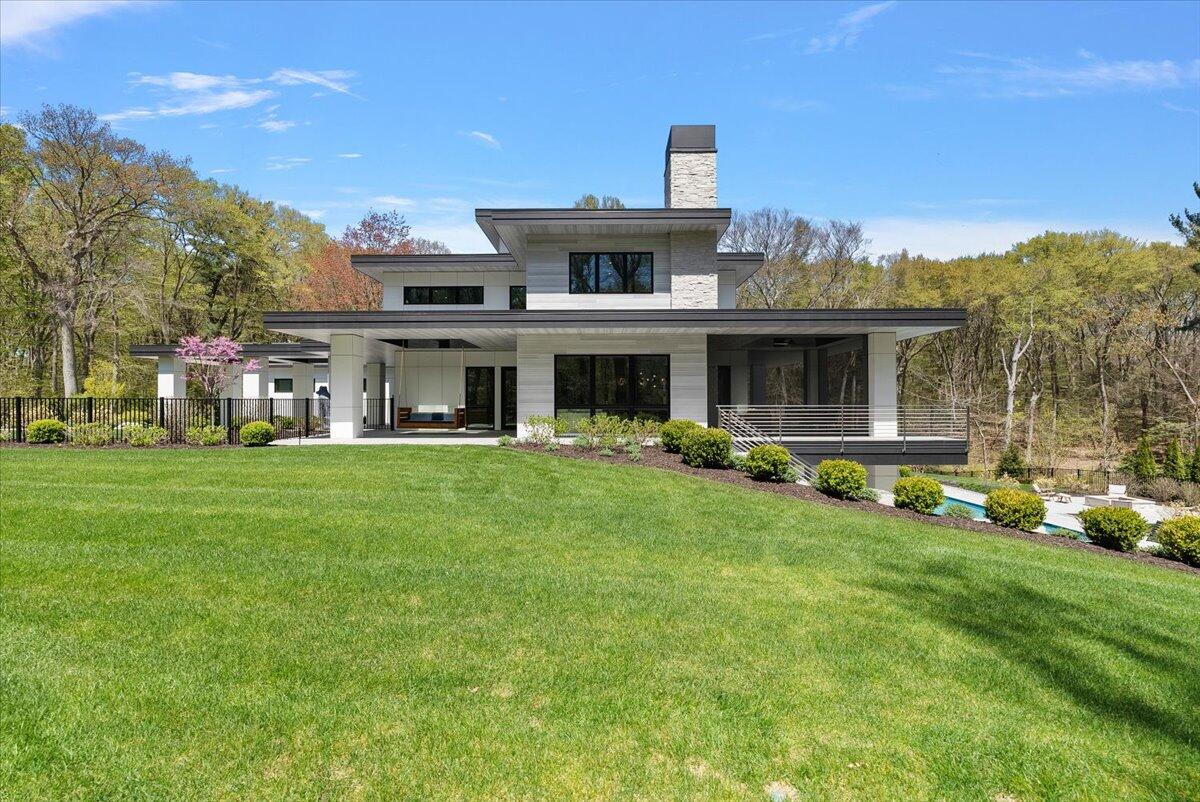 329 N Lakeshore Drive Holland MI 49424