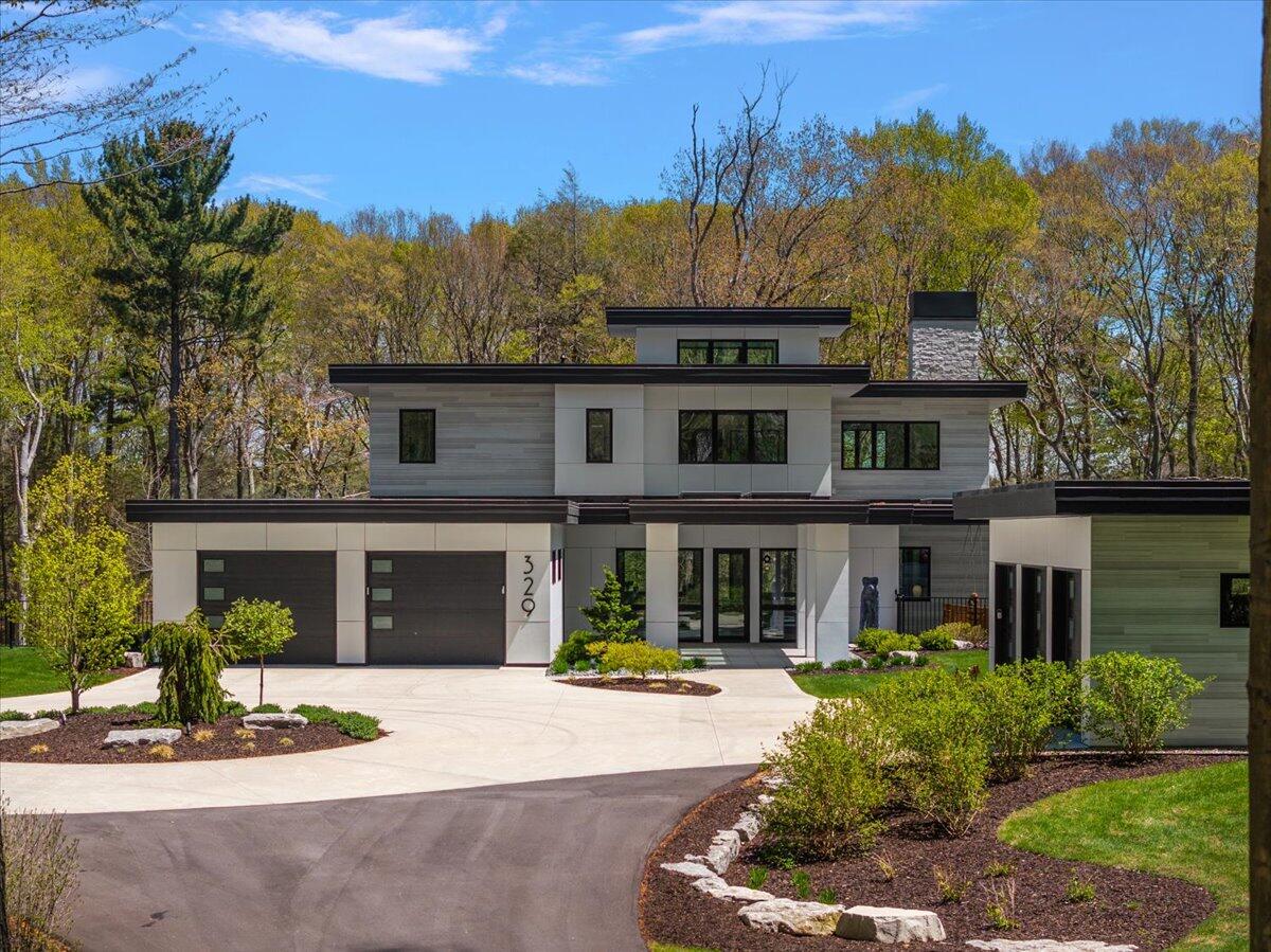 329 N Lakeshore Drive Holland MI 49424