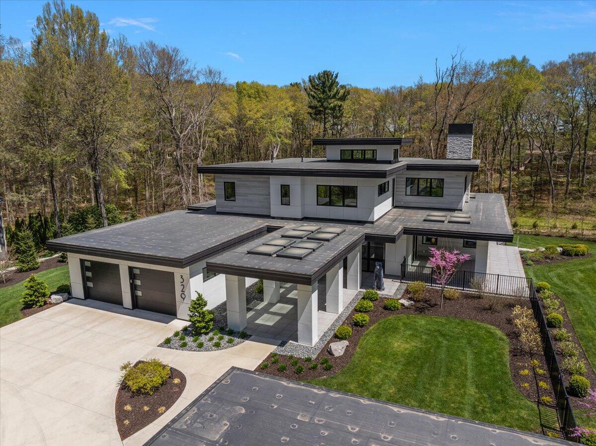 329 N Lakeshore Drive Holland MI 49424