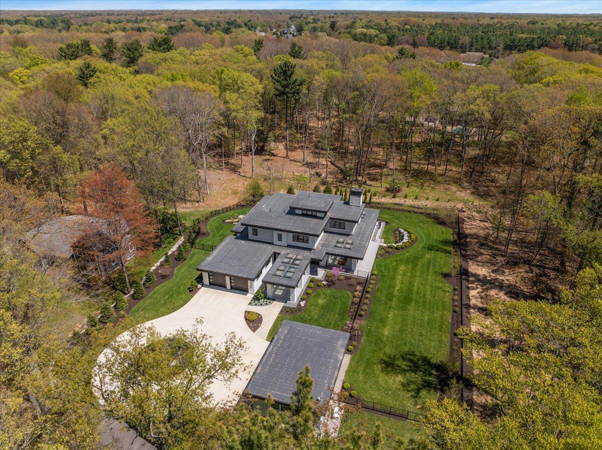 329 N Lakeshore Drive Holland MI 49424