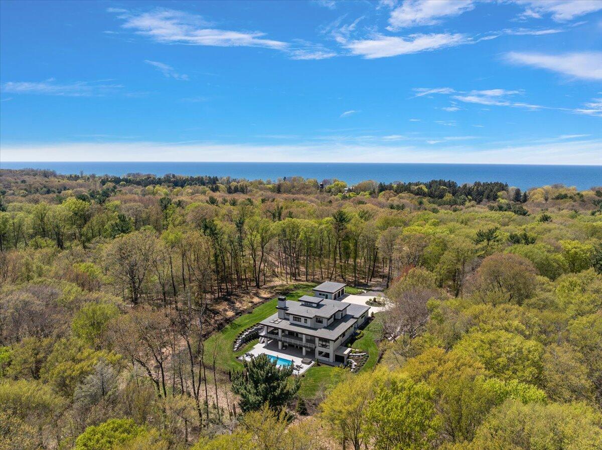 329 N Lakeshore Drive Holland MI 49424