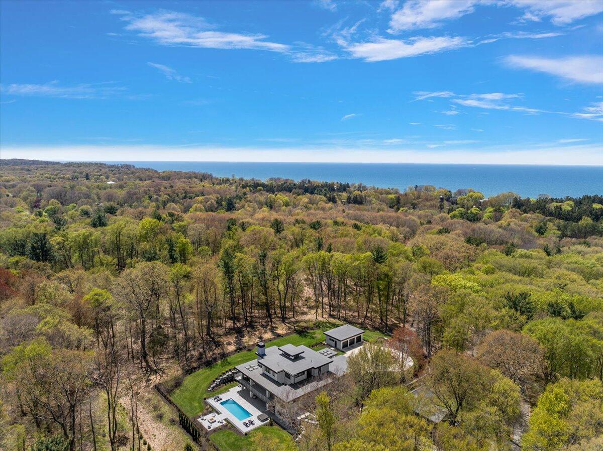 329 N Lakeshore Drive Holland MI 49424