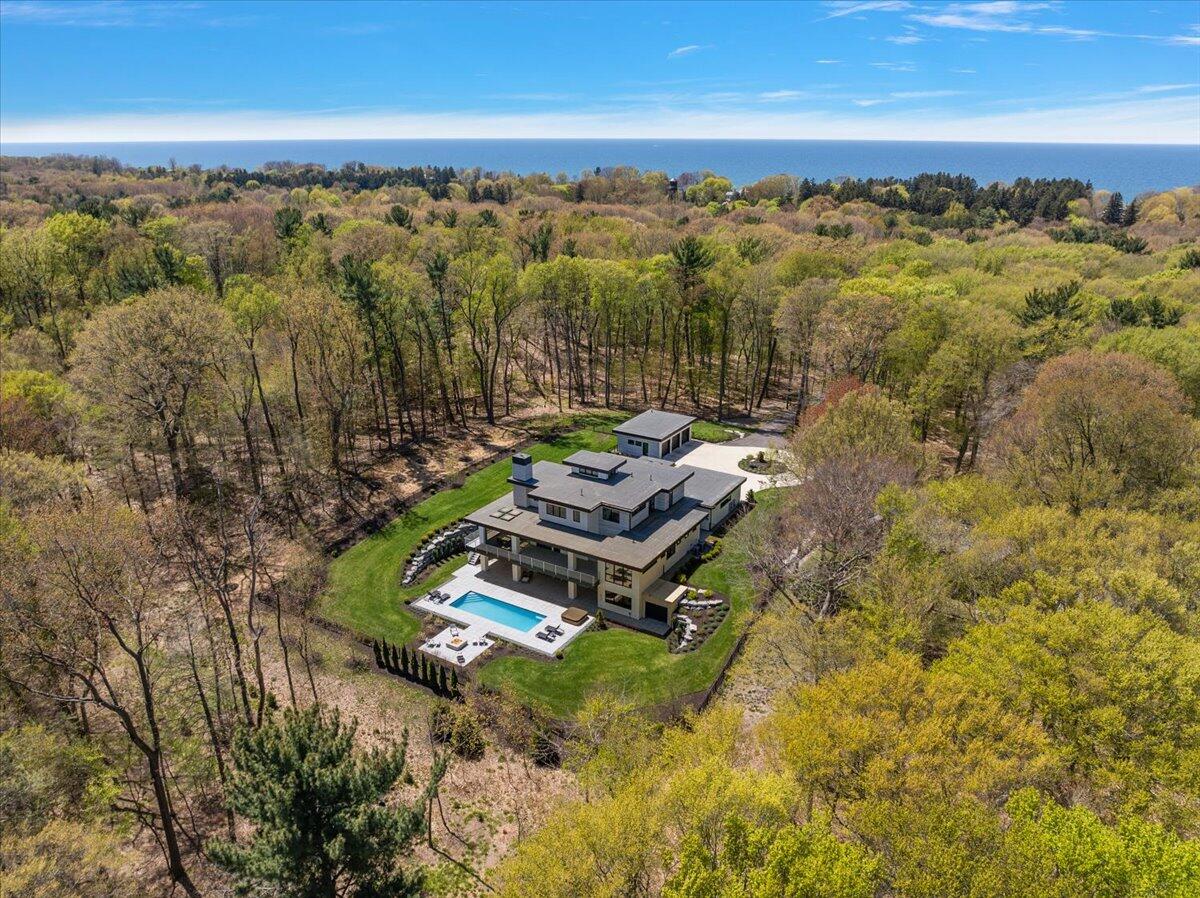 329 N Lakeshore Drive Holland MI 49424