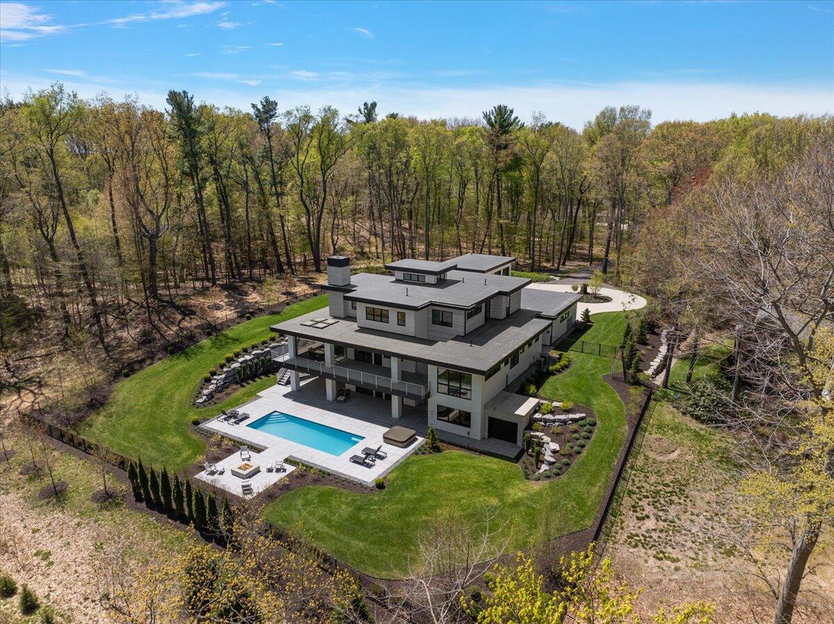 329 N Lakeshore Drive Holland MI 49424