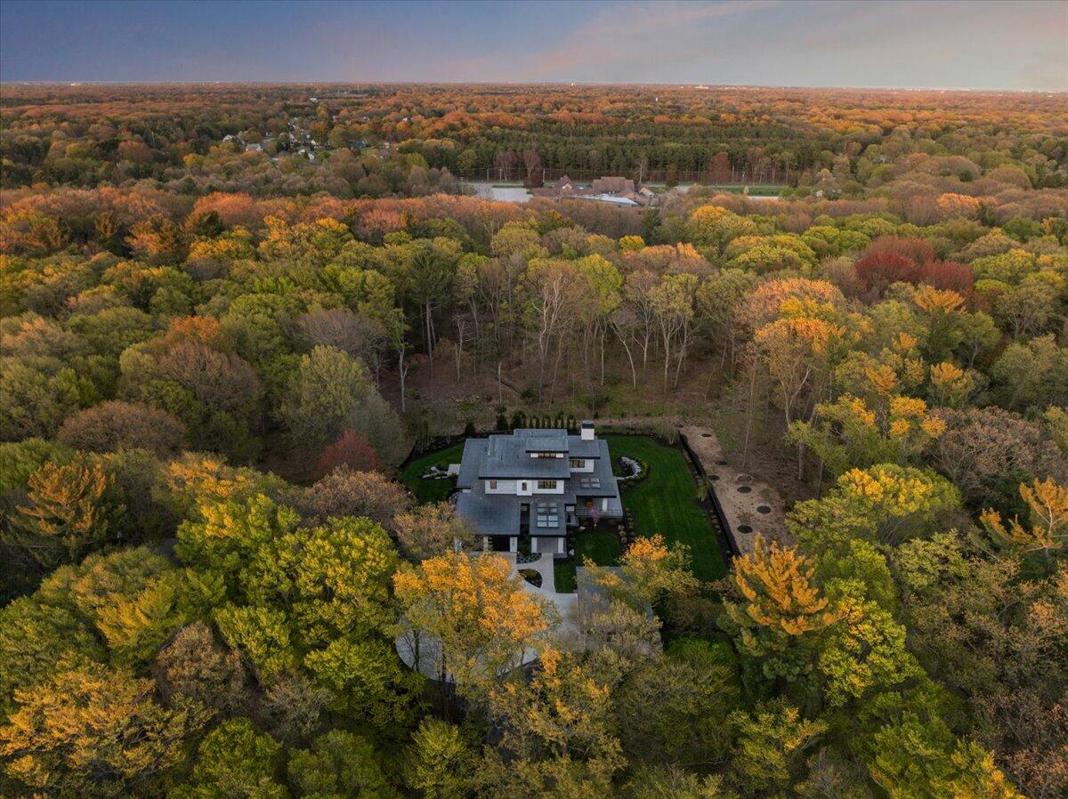 329 N Lakeshore Drive Holland MI 49424