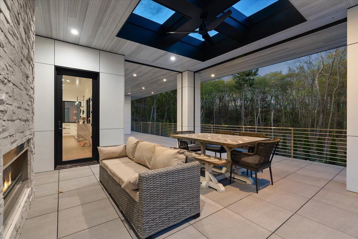 329 N Lakeshore Drive Holland MI 49424