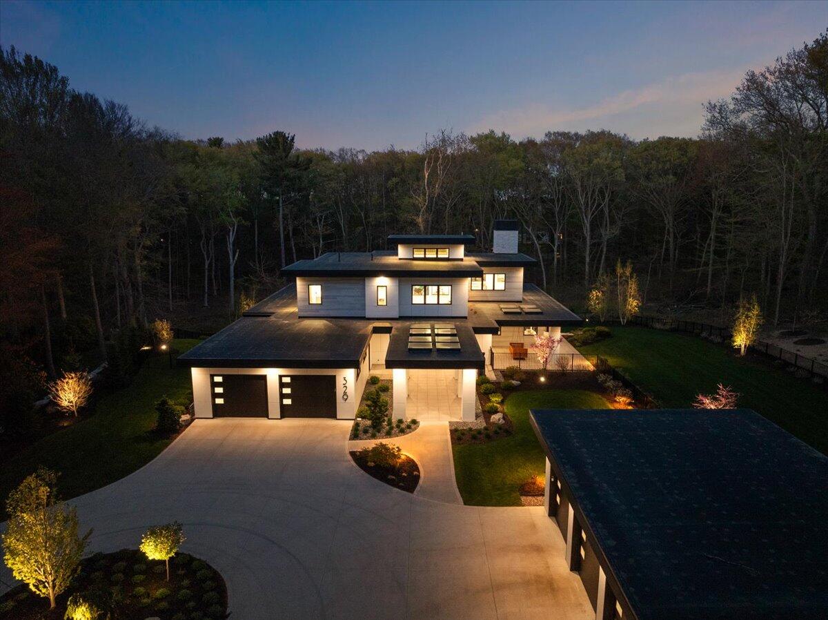 329 N Lakeshore Drive Holland MI 49424