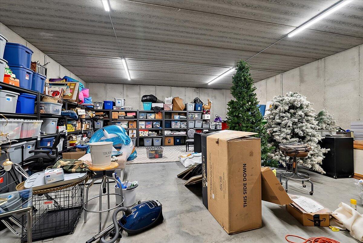 329 N Lakeshore Drive Holland MI 49424