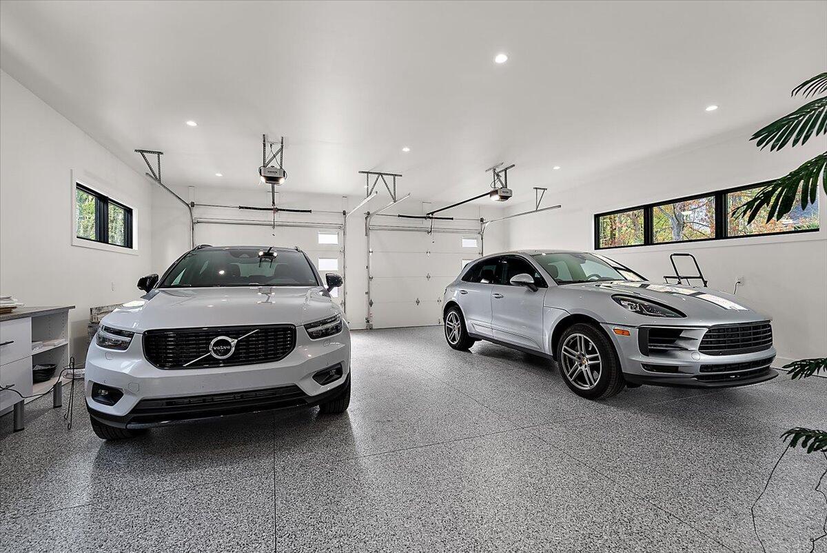 329 N Lakeshore Drive Holland MI 49424