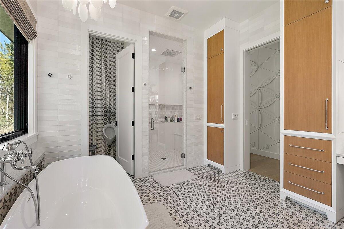 329 N Lakeshore Drive Holland MI 49424