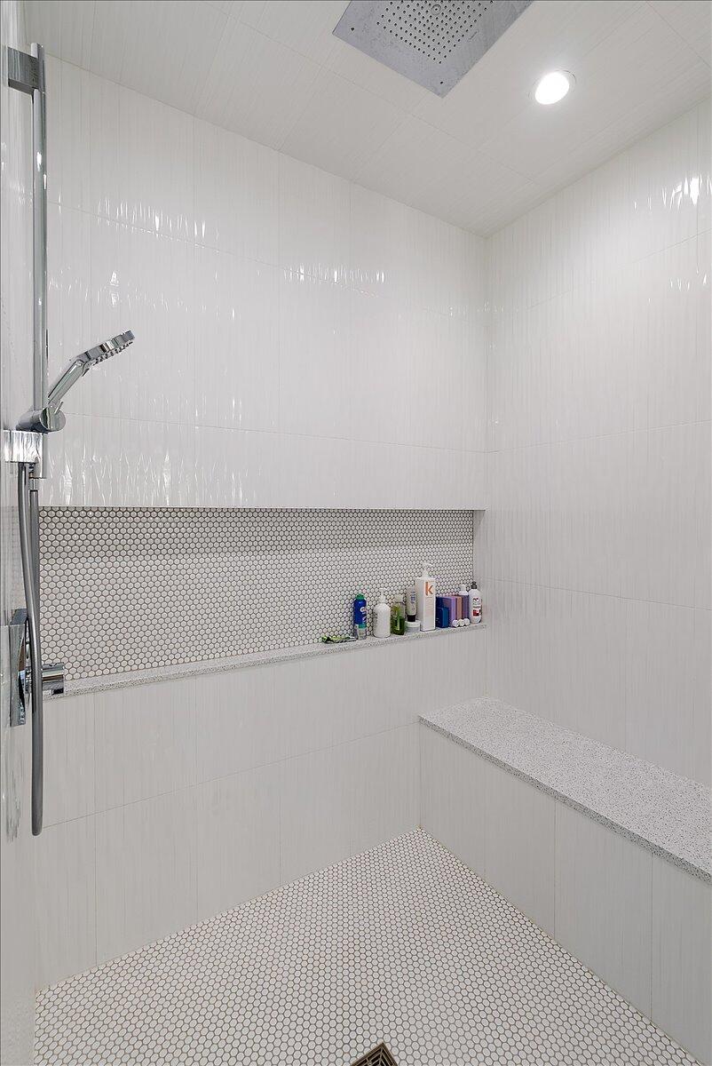 329 N Lakeshore Drive Holland MI 49424