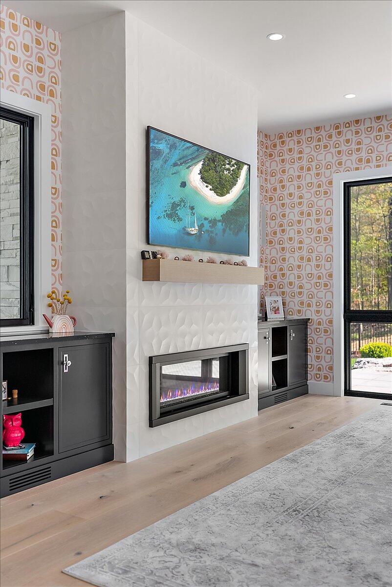 329 N Lakeshore Drive Holland MI 49424