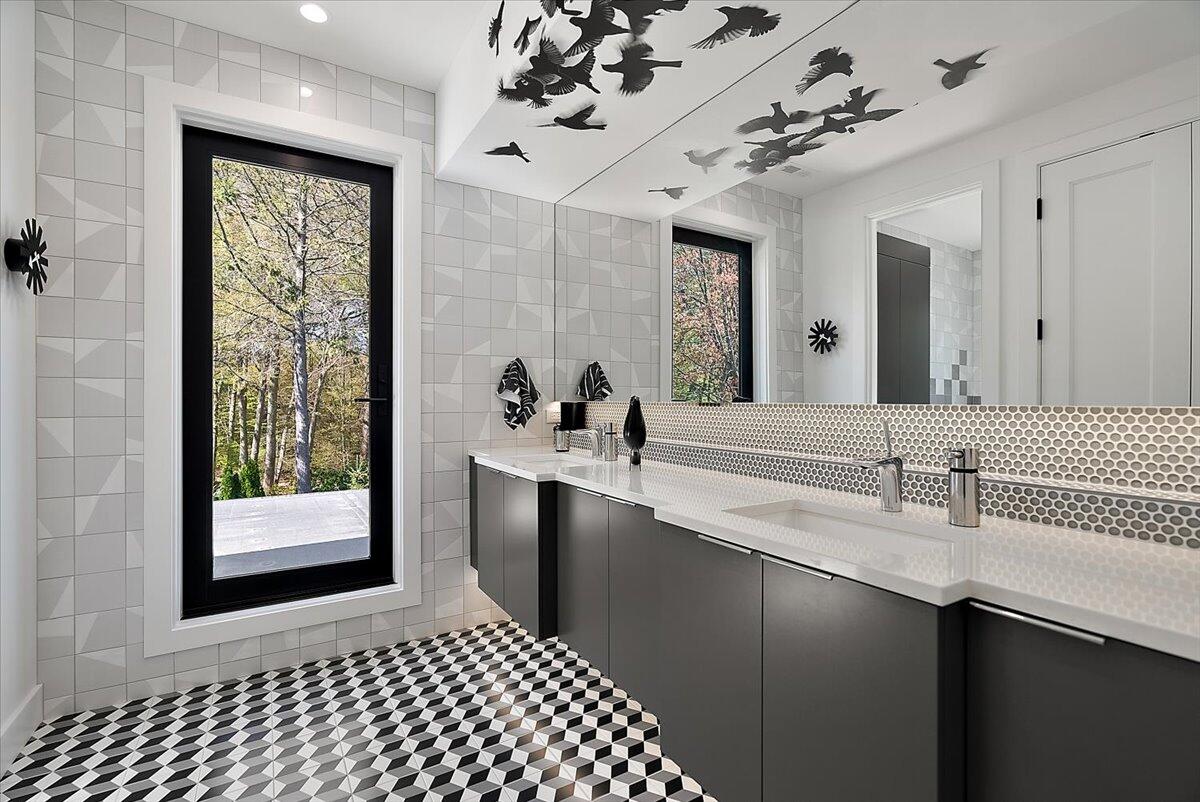 329 N Lakeshore Drive Holland MI 49424