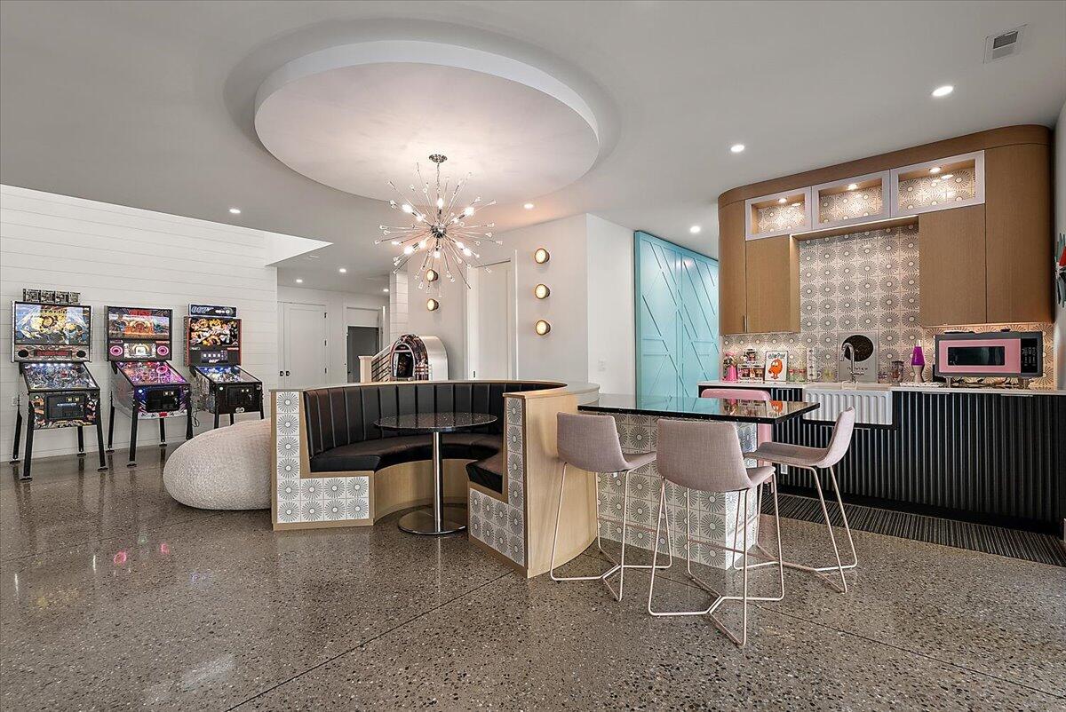 329 N Lakeshore Drive Holland MI 49424