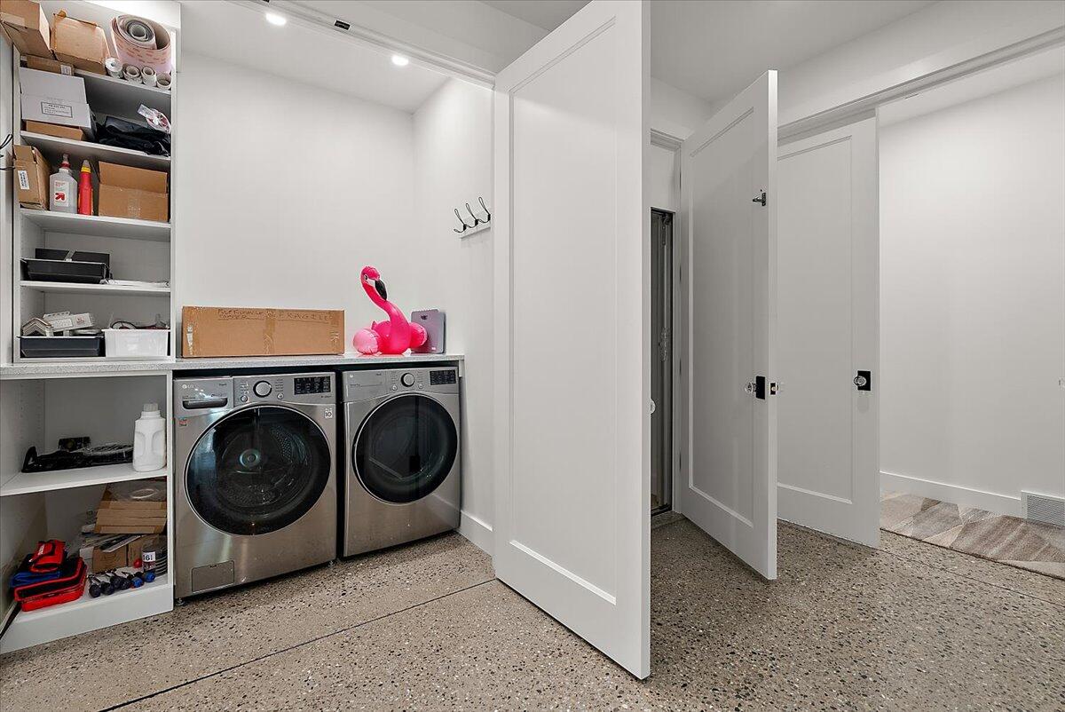 329 N Lakeshore Drive Holland MI 49424