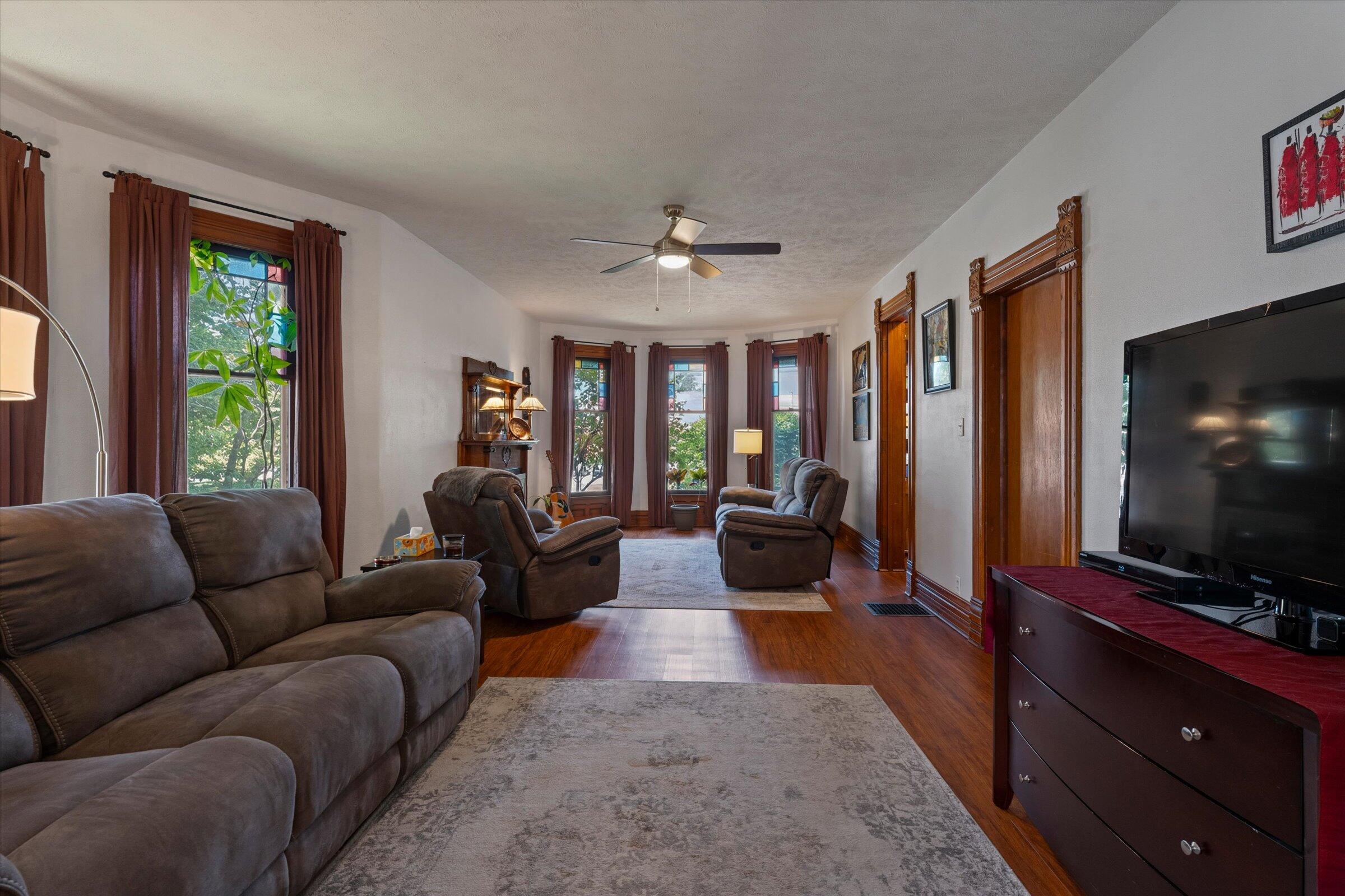 110 S East Street Cassopolis MI 49031