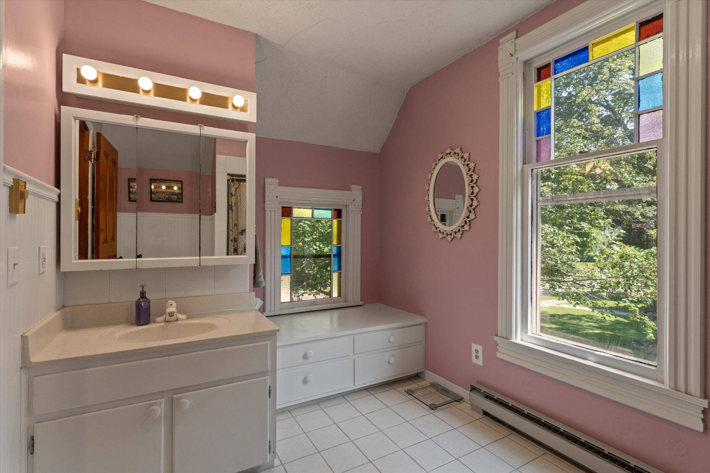 110 S East Street Cassopolis MI 49031