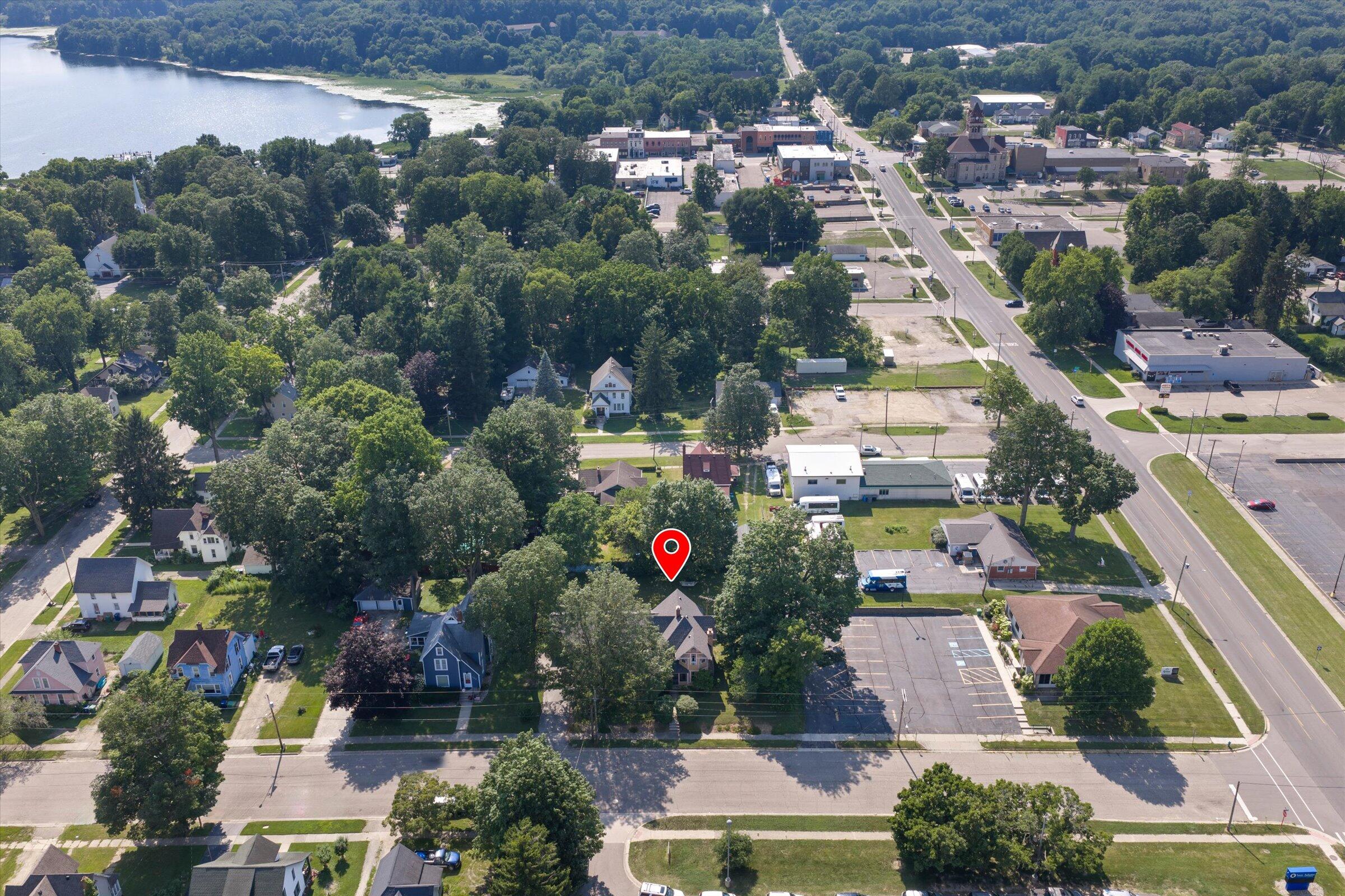 110 S East Street Cassopolis MI 49031