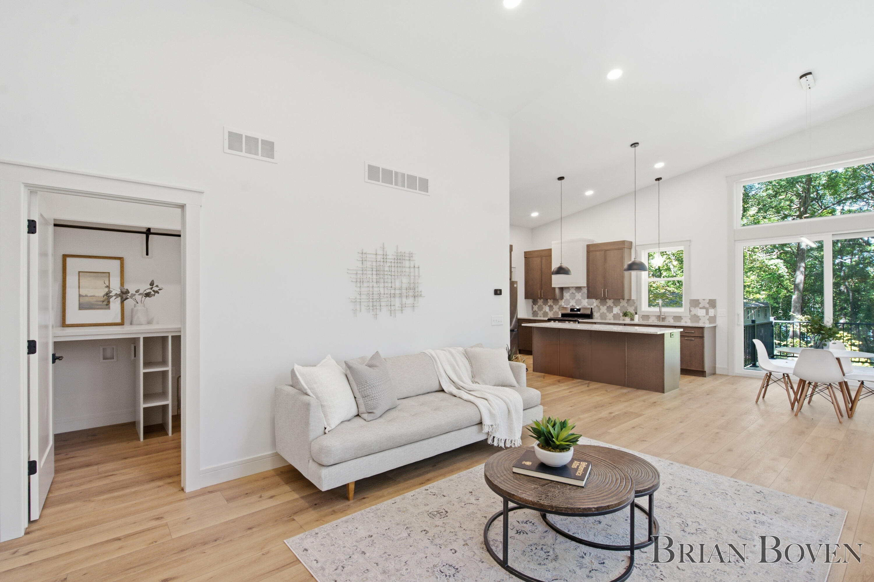 8410 Brower Avenue NE Rockford MI 49341