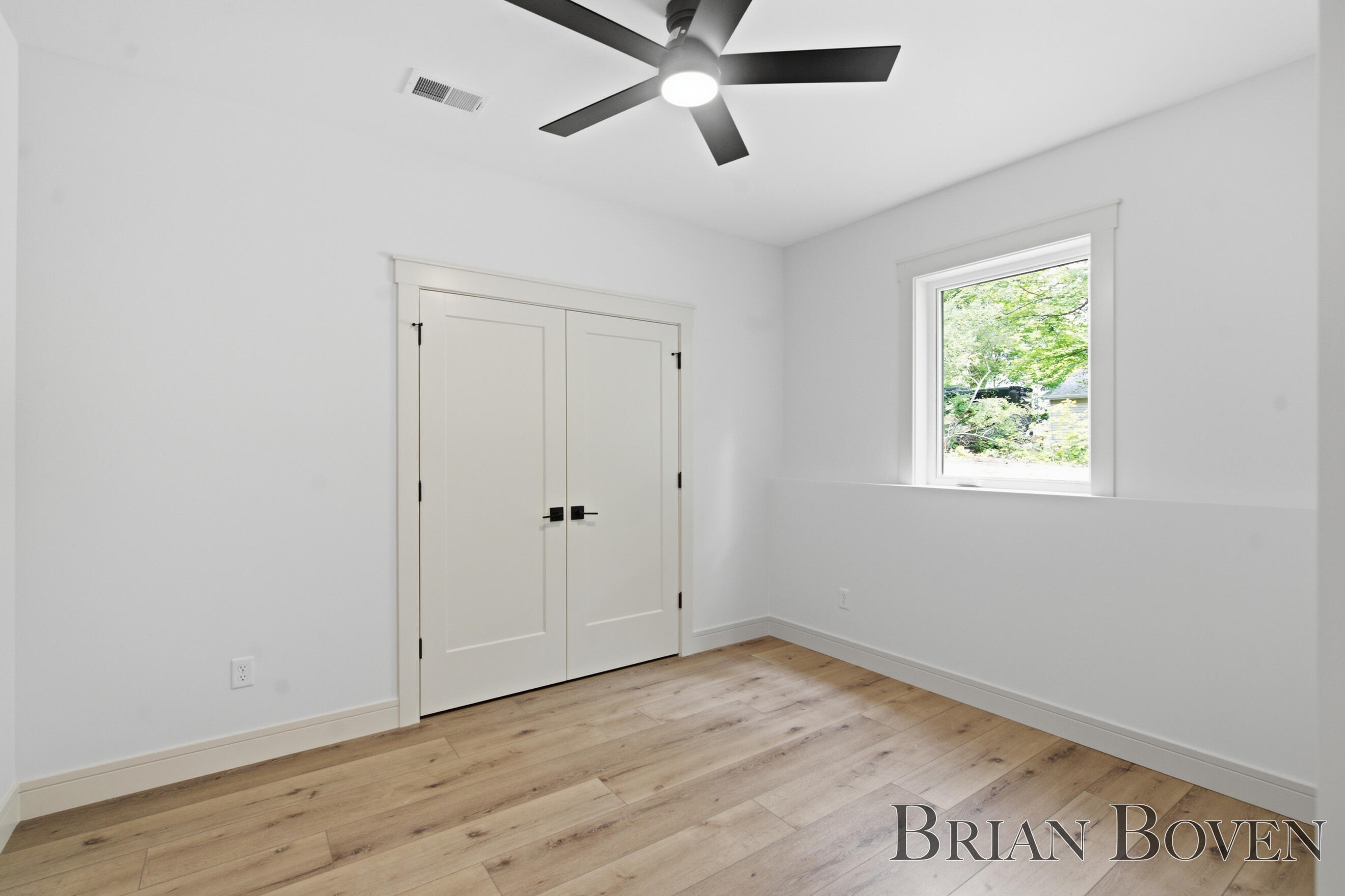 8410 Brower Avenue NE Rockford MI 49341