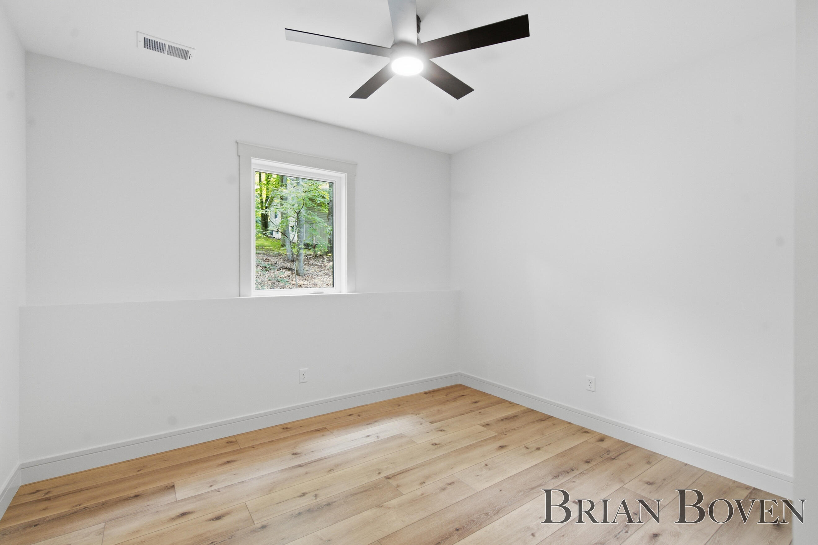 8410 Brower Avenue NE Rockford MI 49341