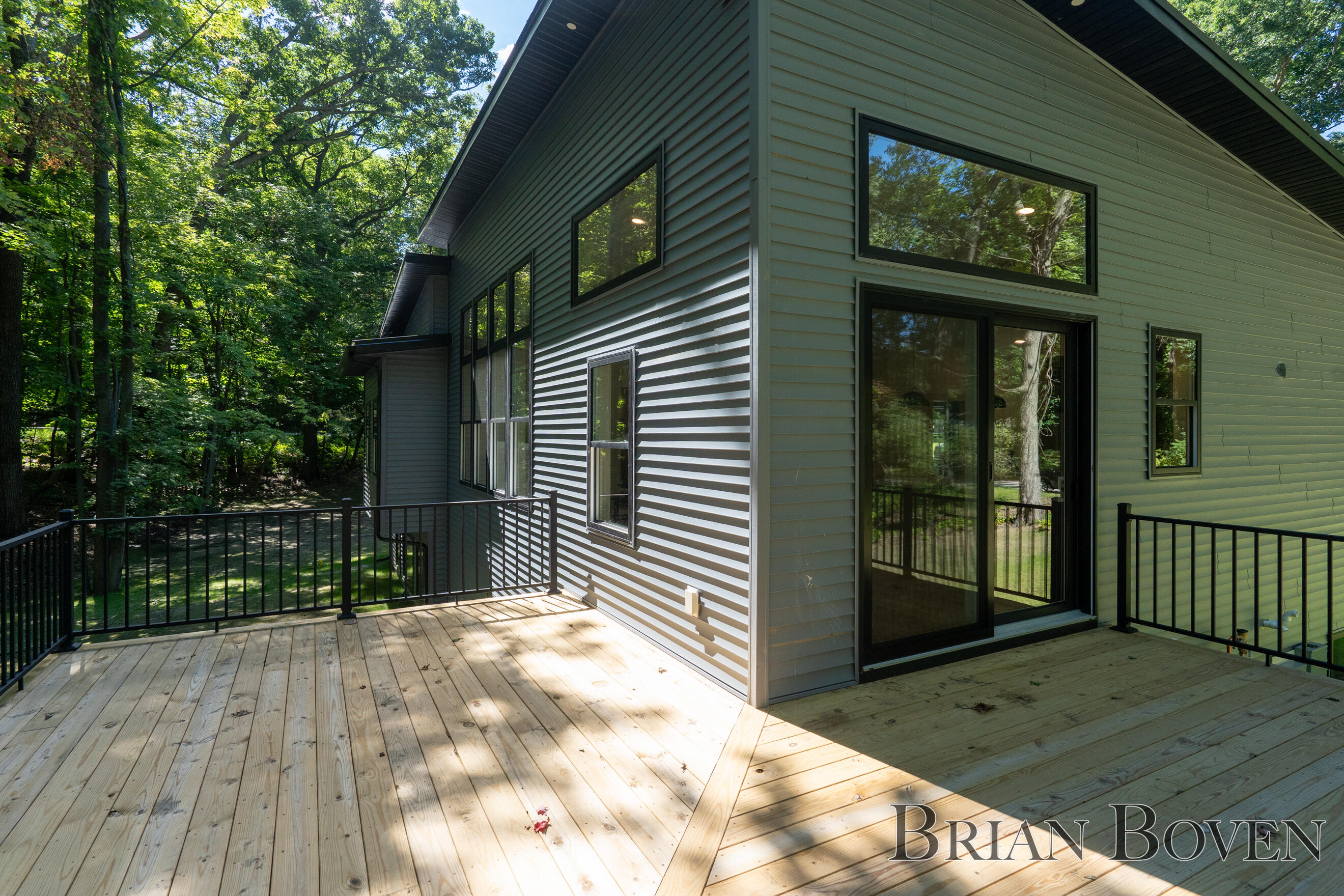8410 Brower Avenue NE Rockford MI 49341