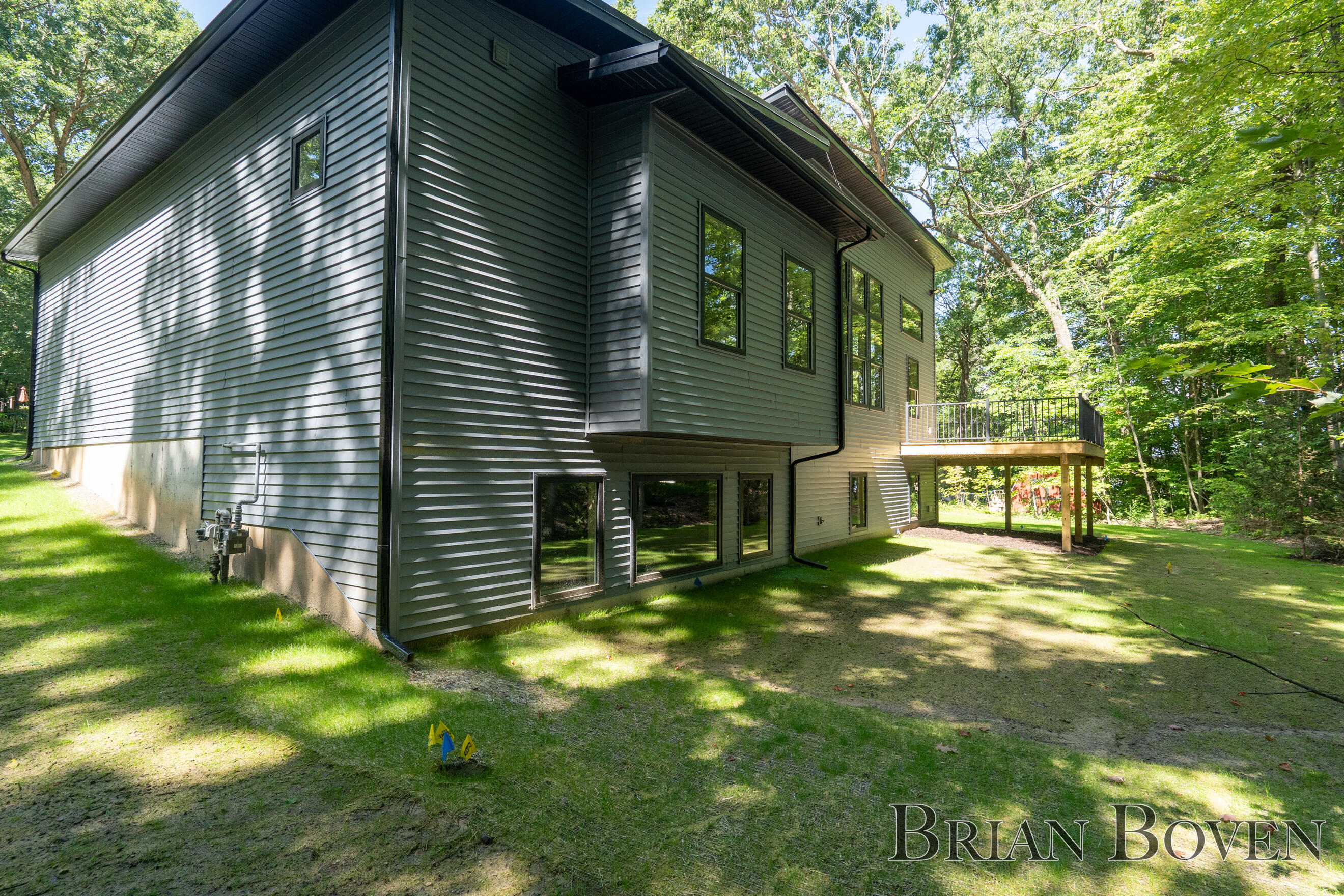 8410 Brower Avenue NE Rockford MI 49341