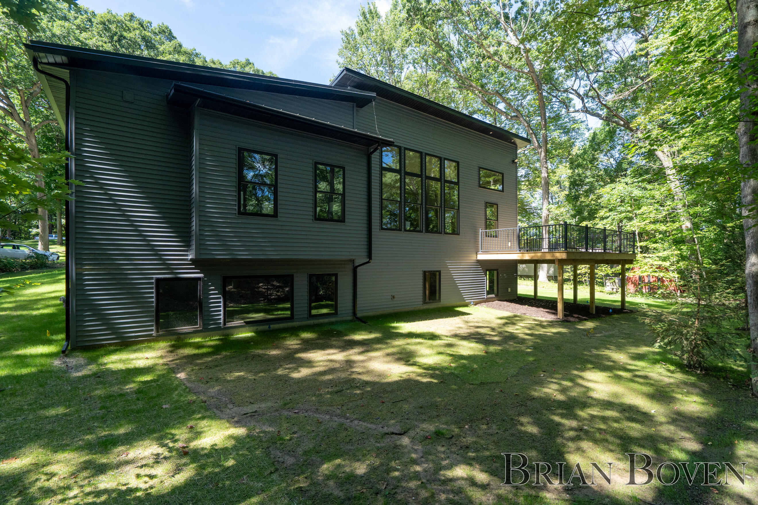 8410 Brower Avenue NE Rockford MI 49341
