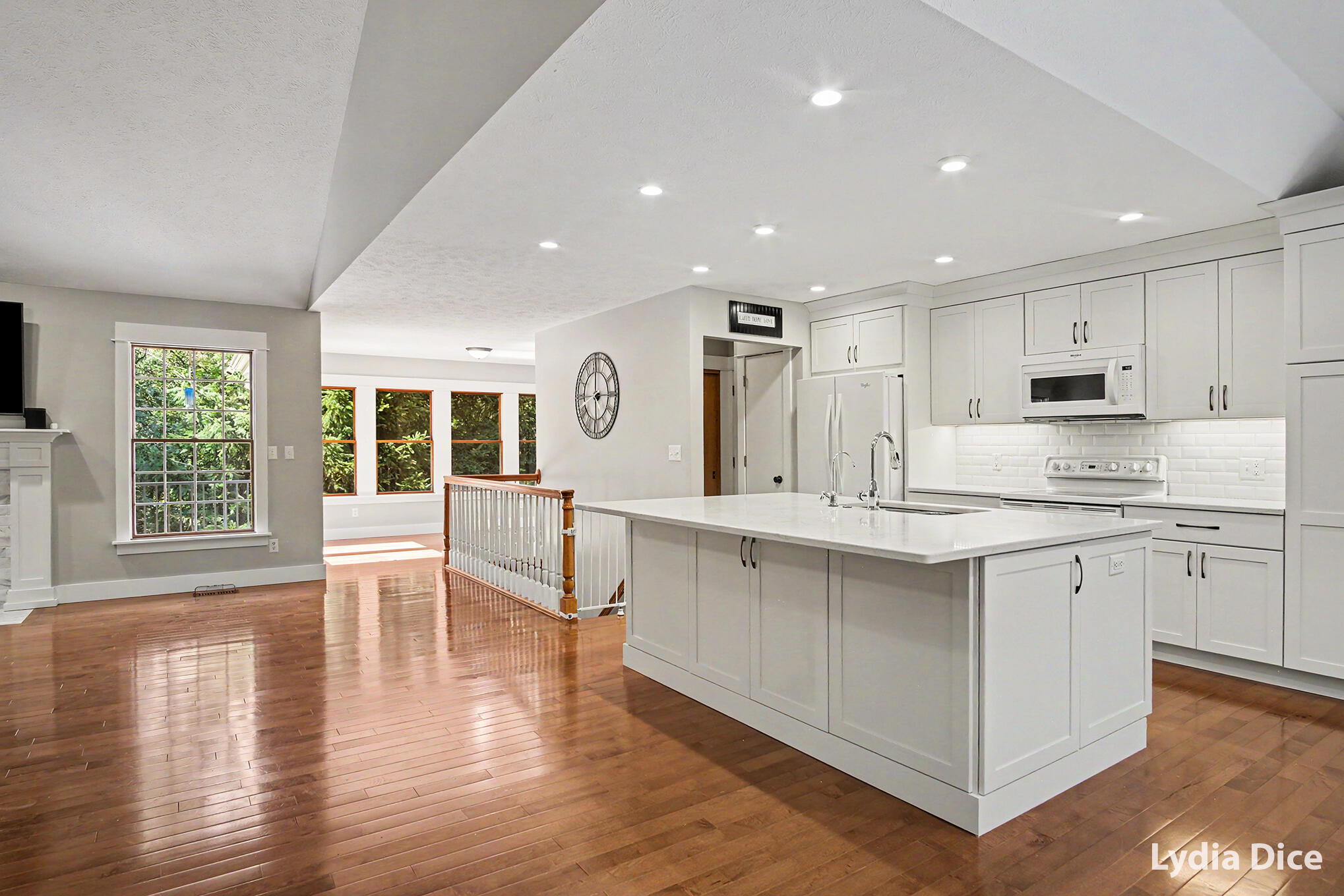 4282 Knapp Valley Court NE Grand Rapids MI 49525