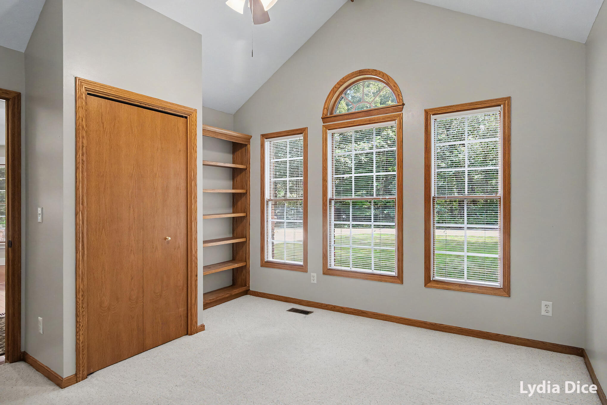4282 Knapp Valley Court NE Grand Rapids MI 49525