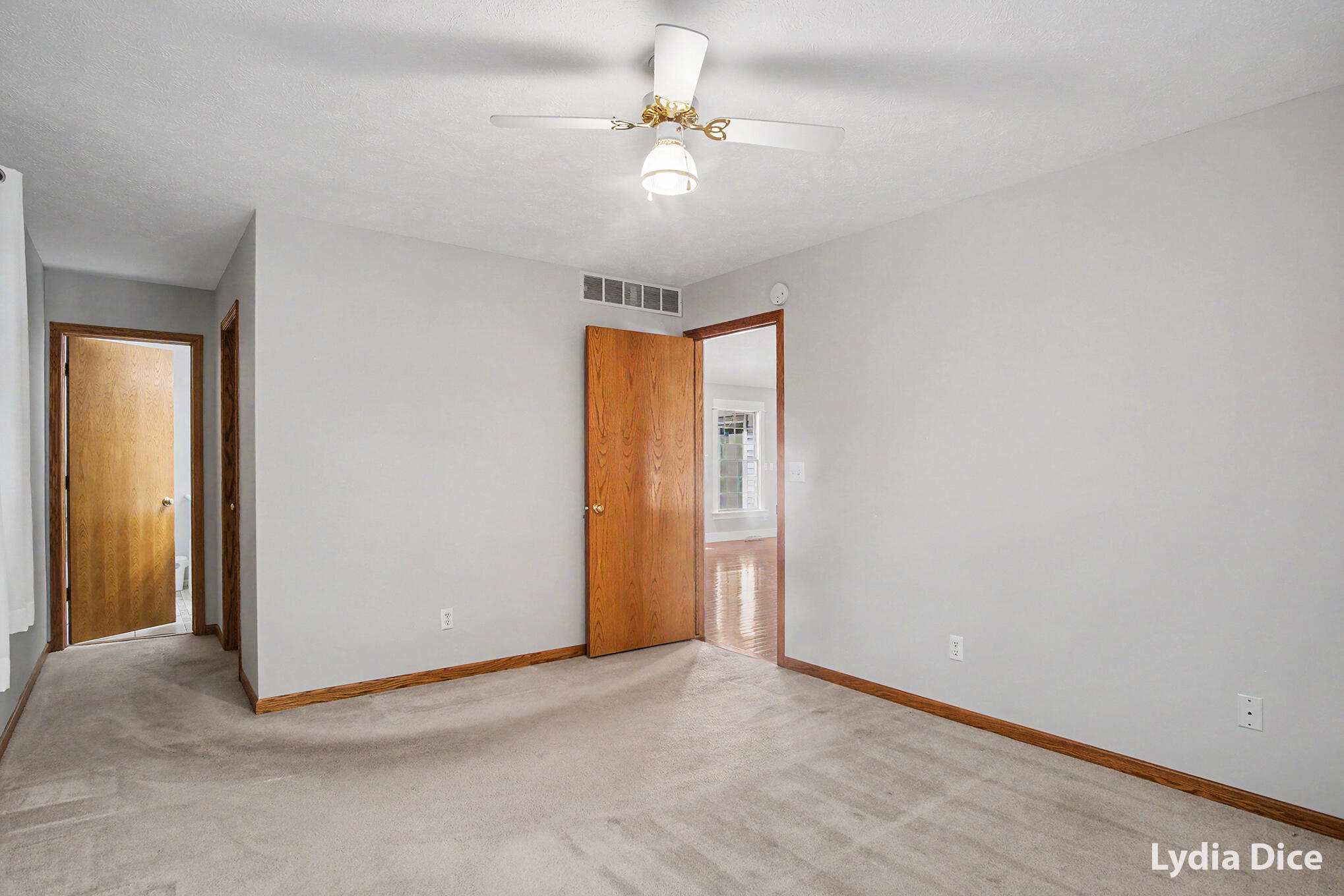 4282 Knapp Valley Court NE Grand Rapids MI 49525