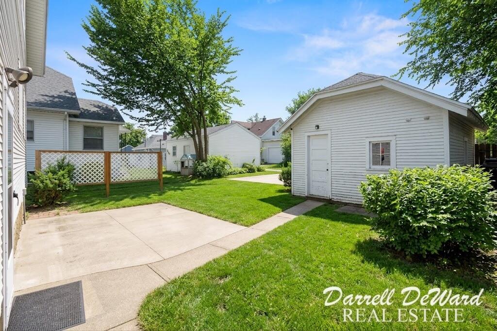 823 Webster Street NW Grand Rapids MI 49504