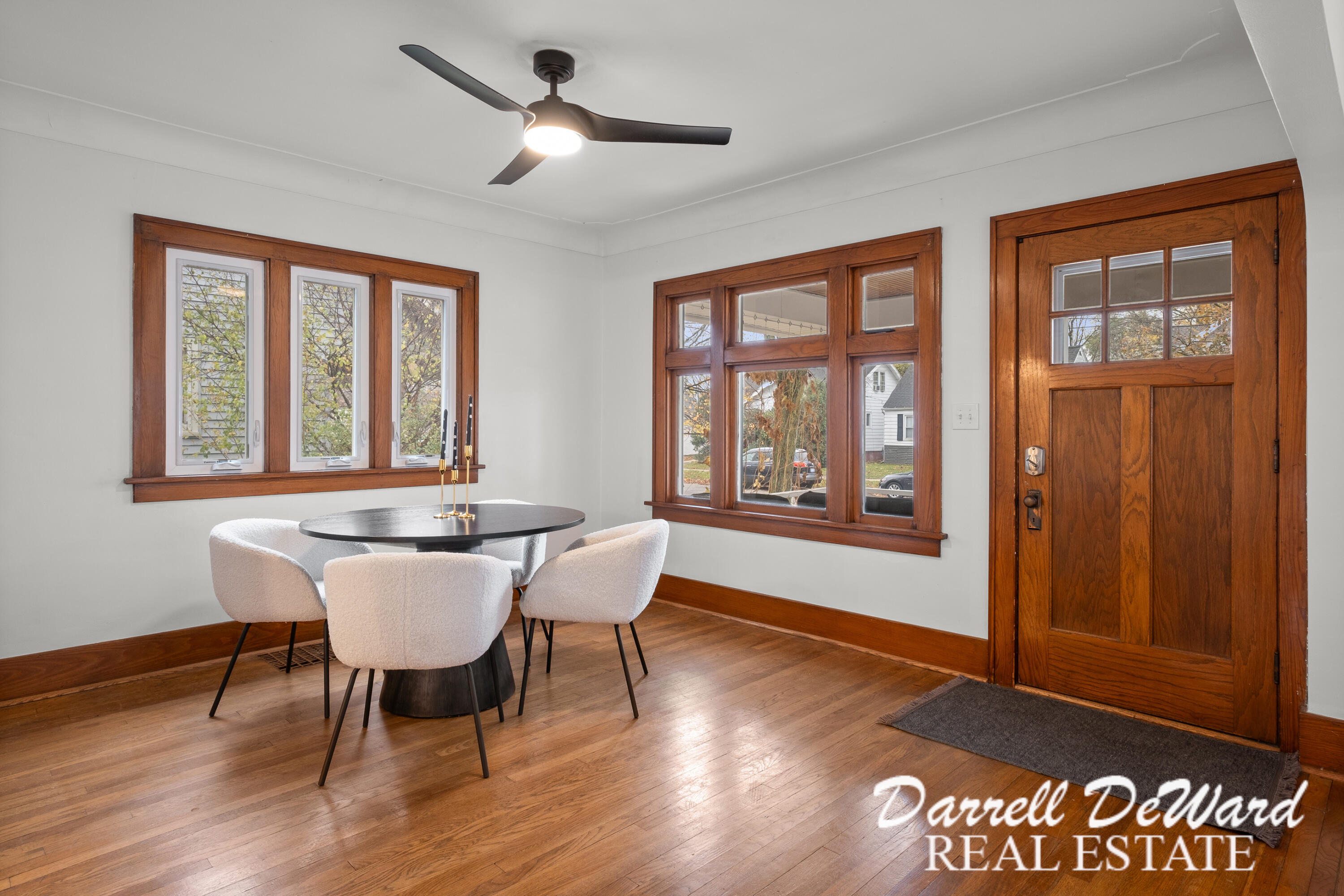 823 Webster Street NW Grand Rapids MI 49504