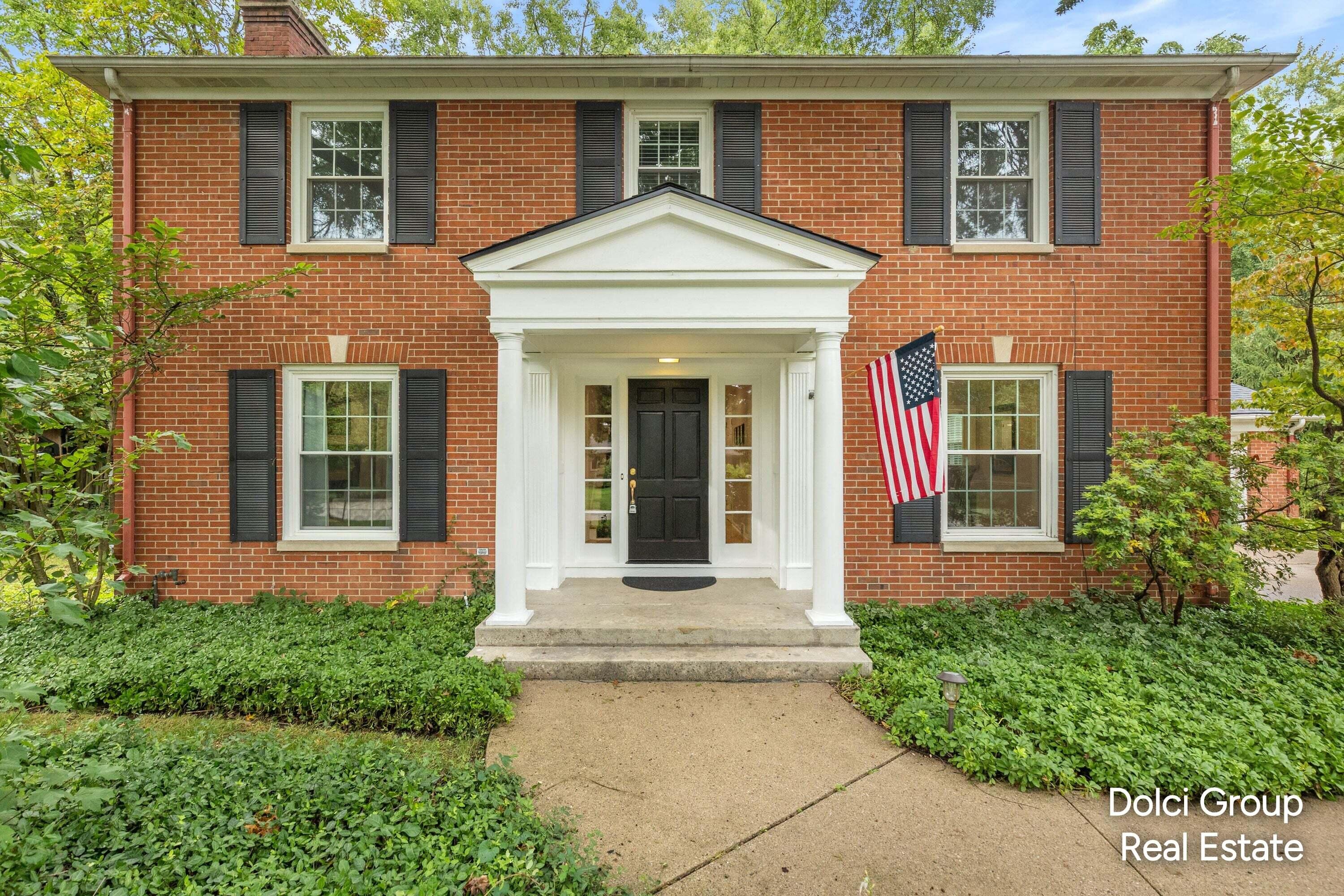2115 Romence Street NE Grand Rapids MI 49503