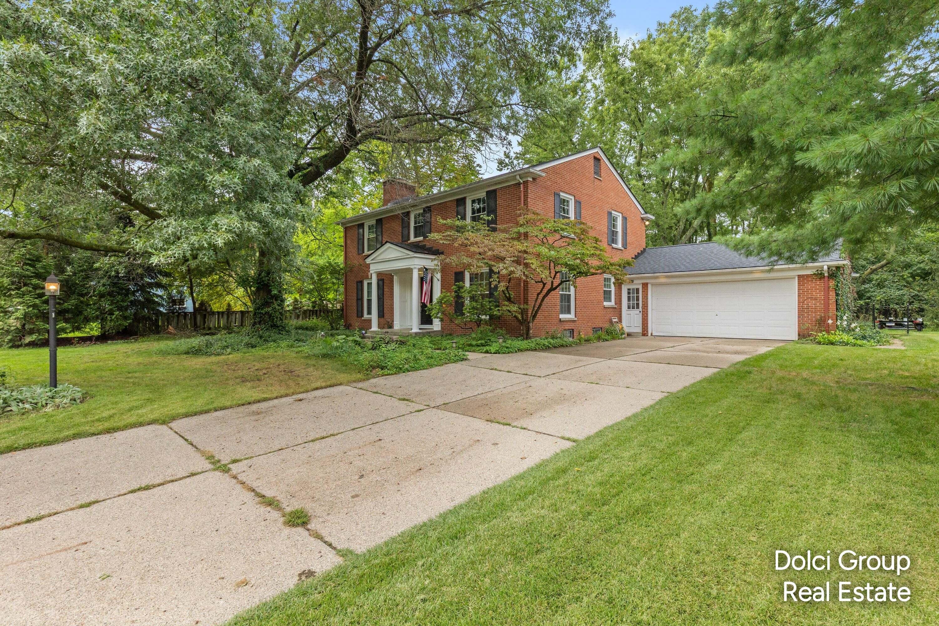 2115 Romence Street NE Grand Rapids MI 49503