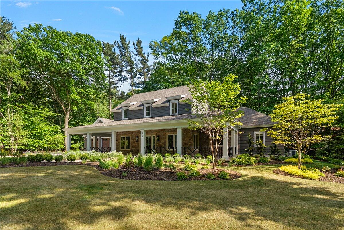 317 N Lakeshore Avenue Holland MI 49424