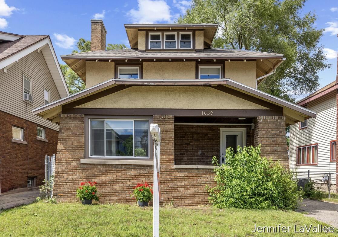 1059 Martin Luther King Junior Street SE Grand Rapids MI 49507