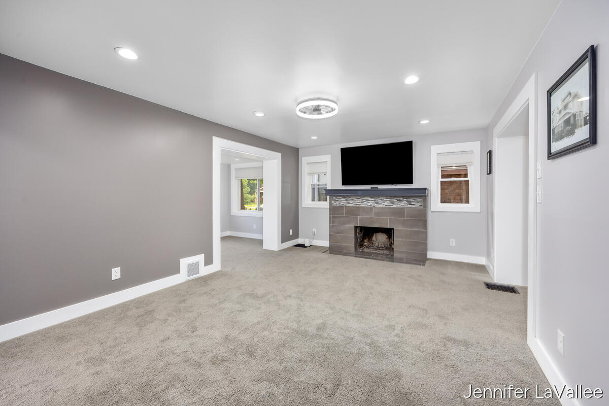 1059 Martin Luther King Junior Street SE Grand Rapids MI 49507