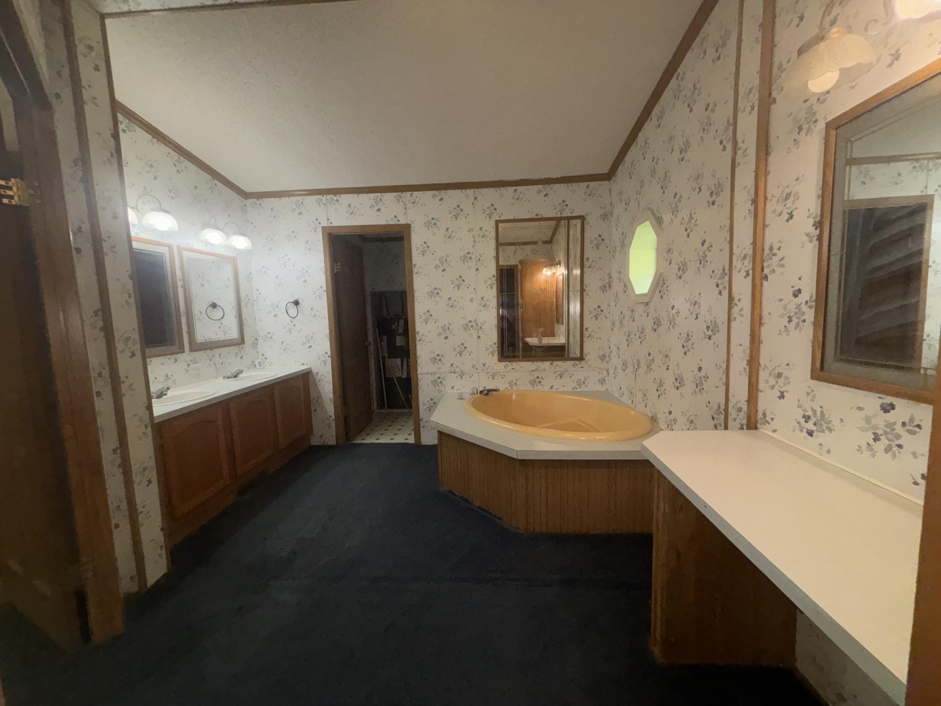 27134 Deerfield Lane Edwardsburg MI 49112