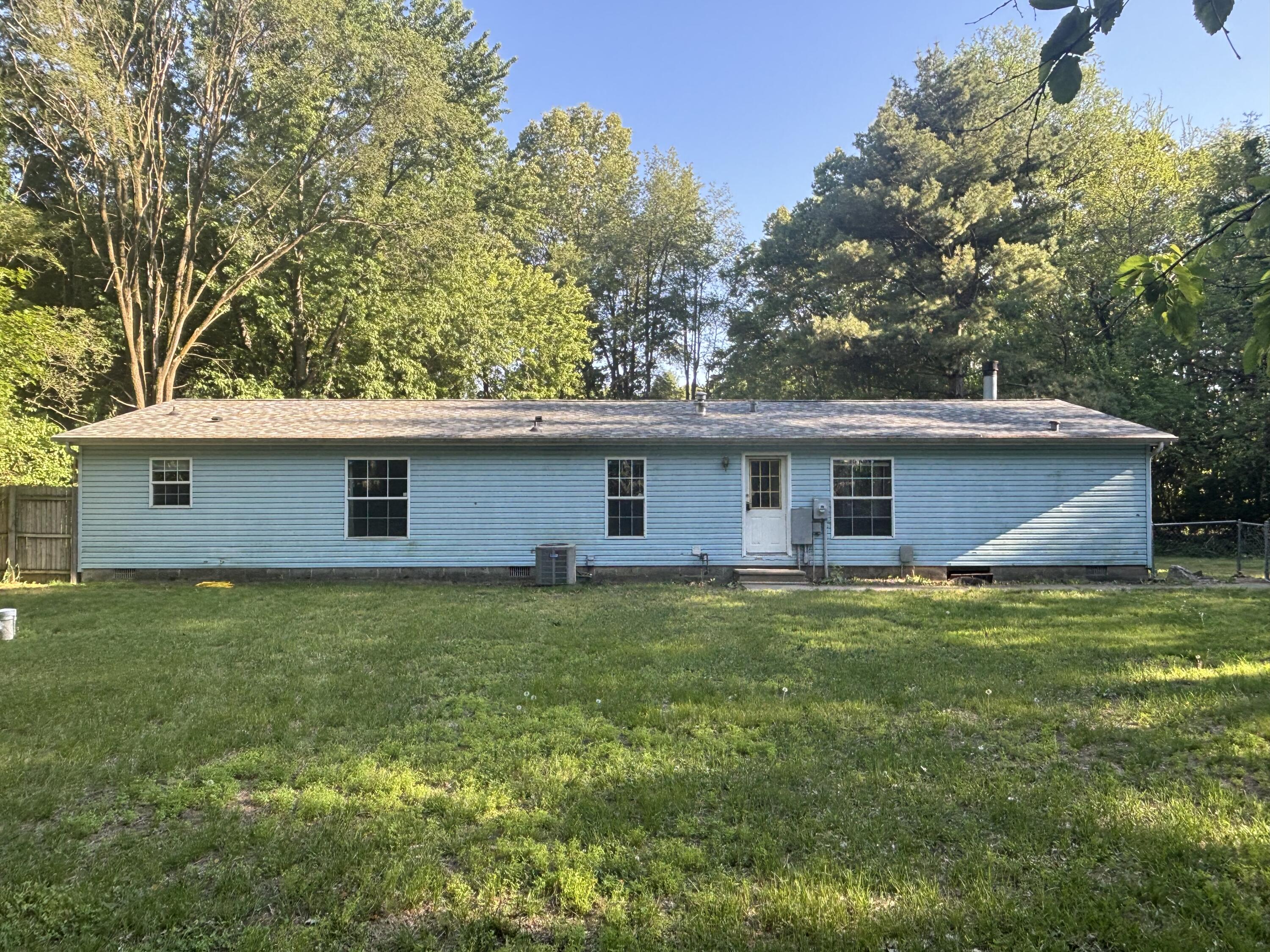 27134 Deerfield Lane Edwardsburg MI 49112