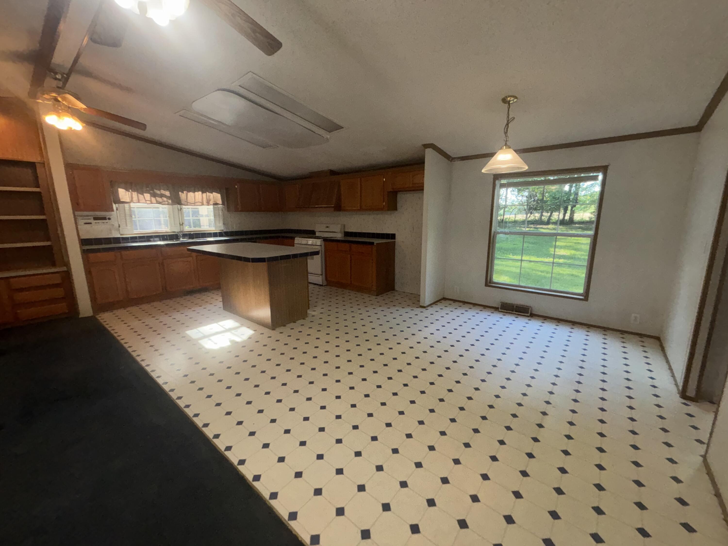 27134 Deerfield Lane Edwardsburg MI 49112