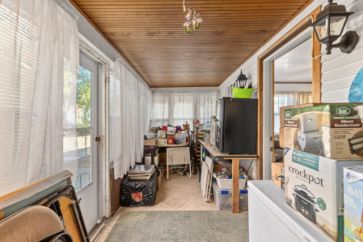 1119 Columbus Avenue Grand Haven MI 49417