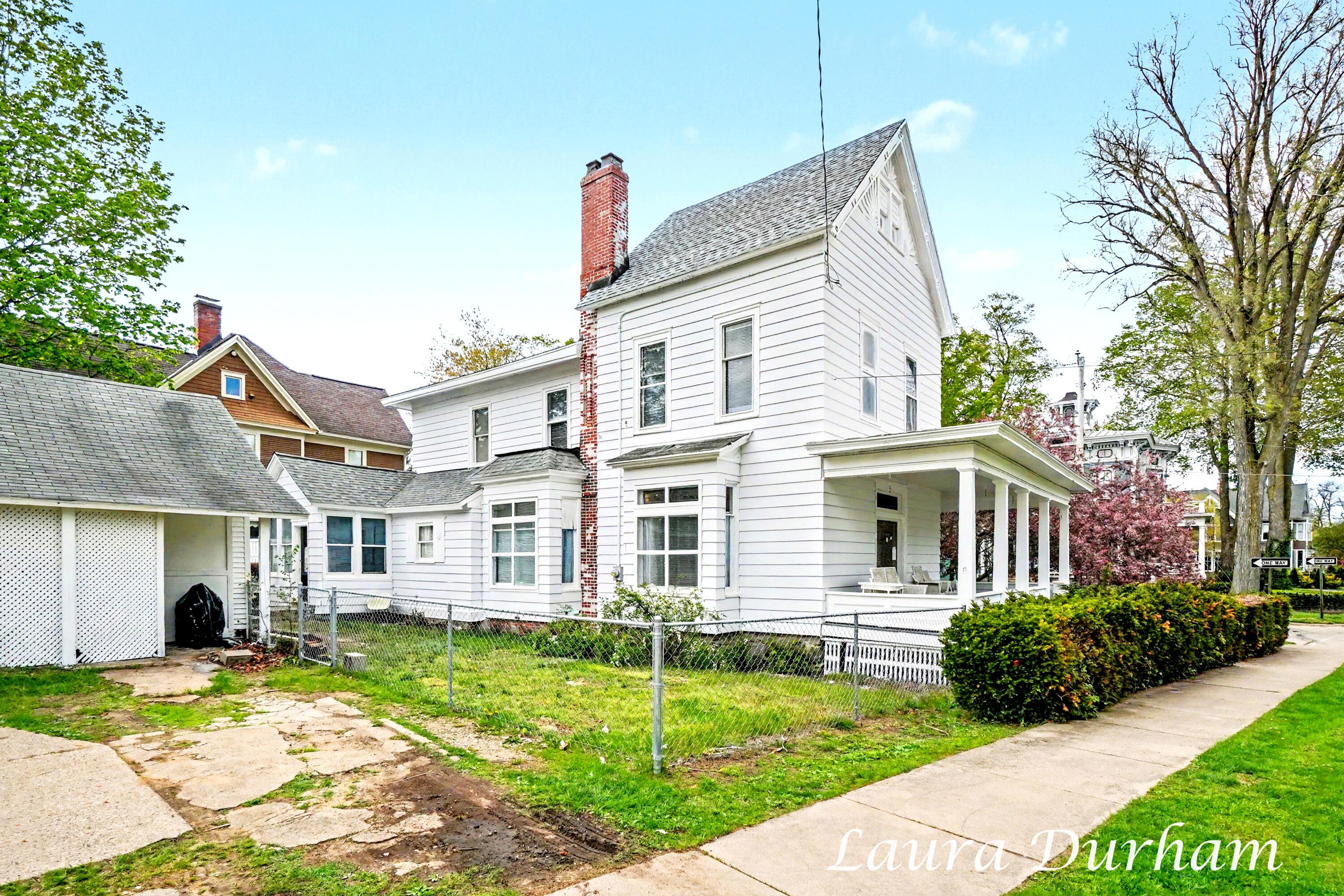 223 N Walnut Street Allegan MI 49010
