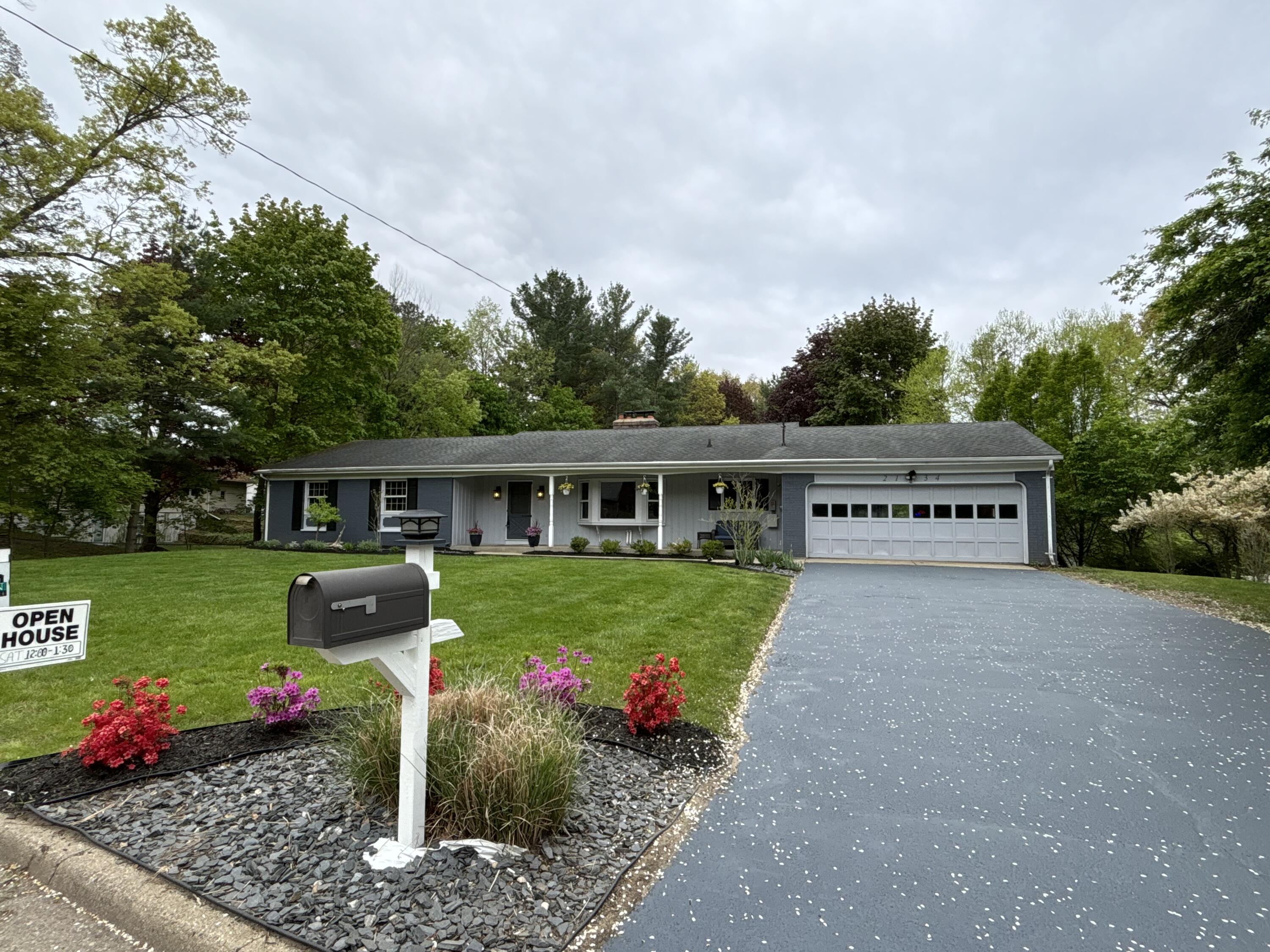 2134 Sycamore Lane Kalamazoo MI 49008