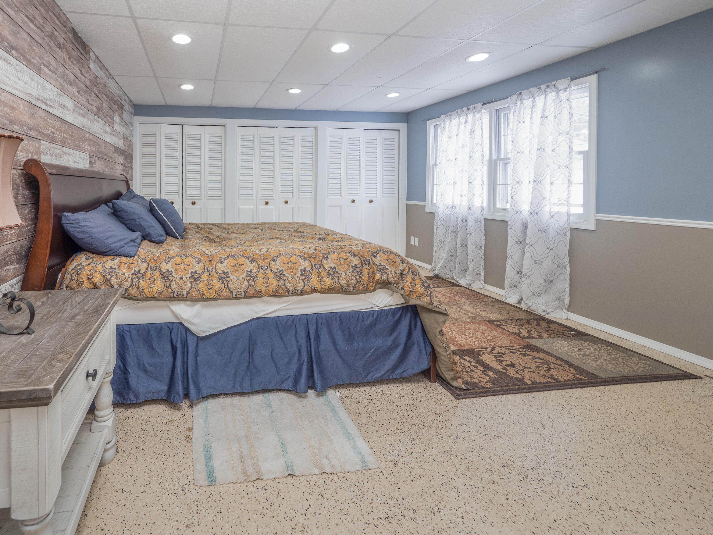 2134 Sycamore Lane Kalamazoo MI 49008