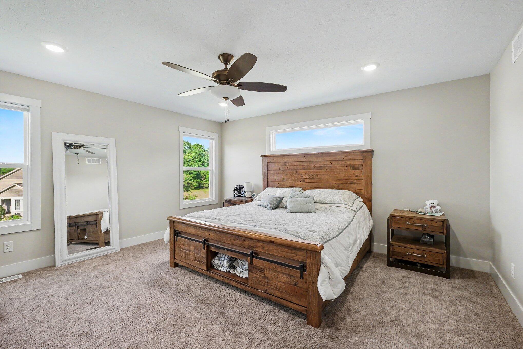7816 Woodhurst Drive NE Rockford MI 49341