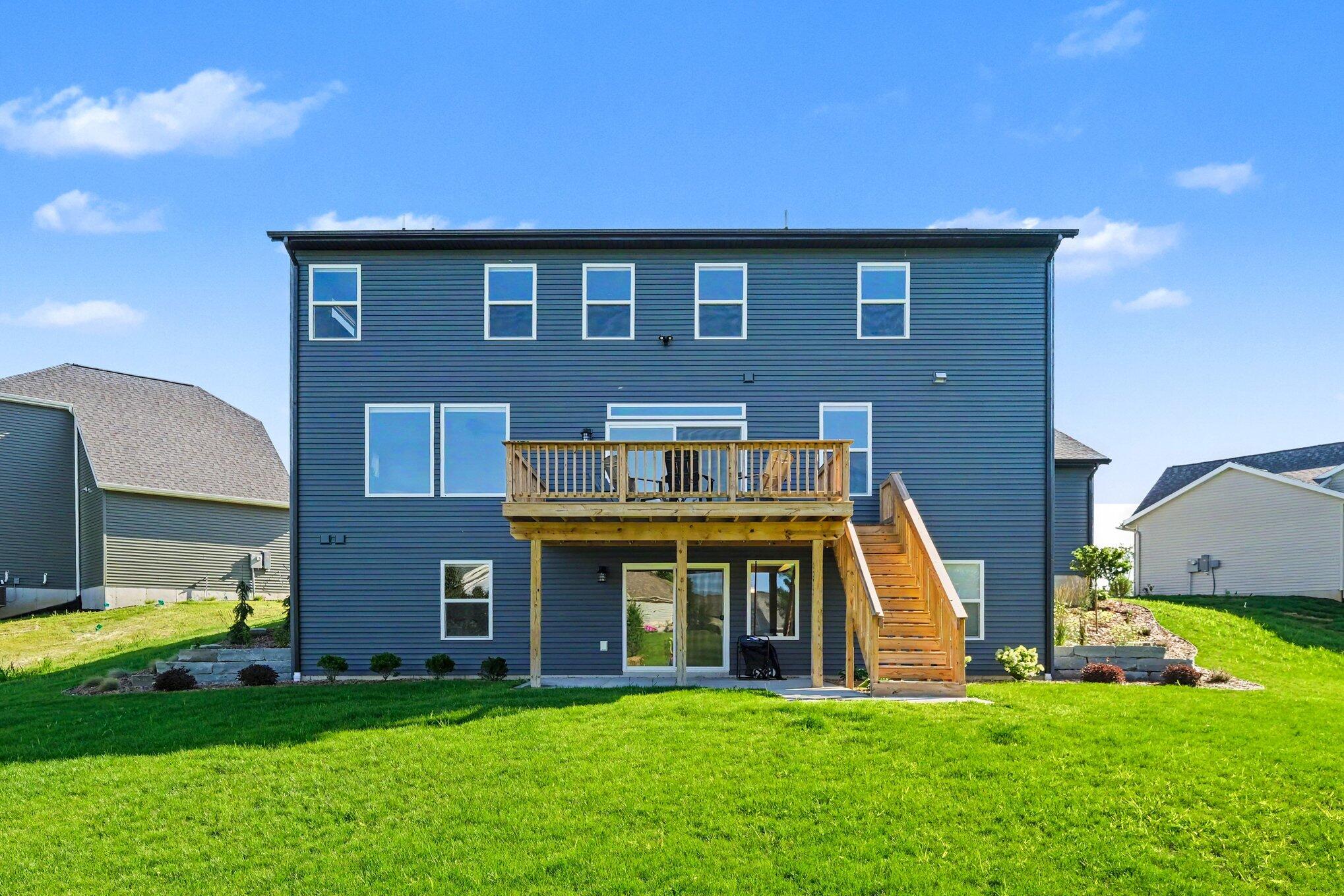 7816 Woodhurst Drive NE Rockford MI 49341