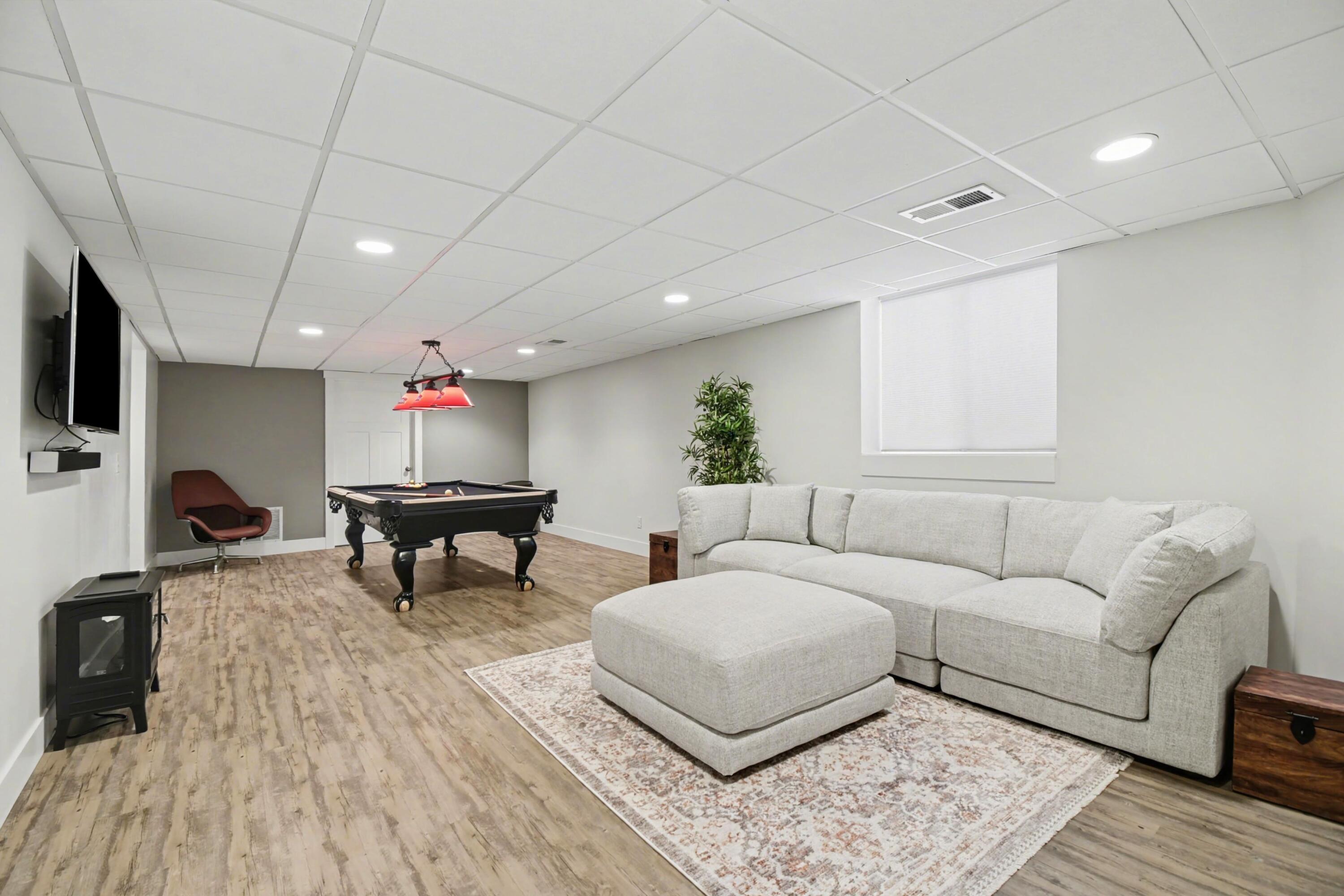 4355 Astoria Avenue SE Grand Rapids MI 49512
