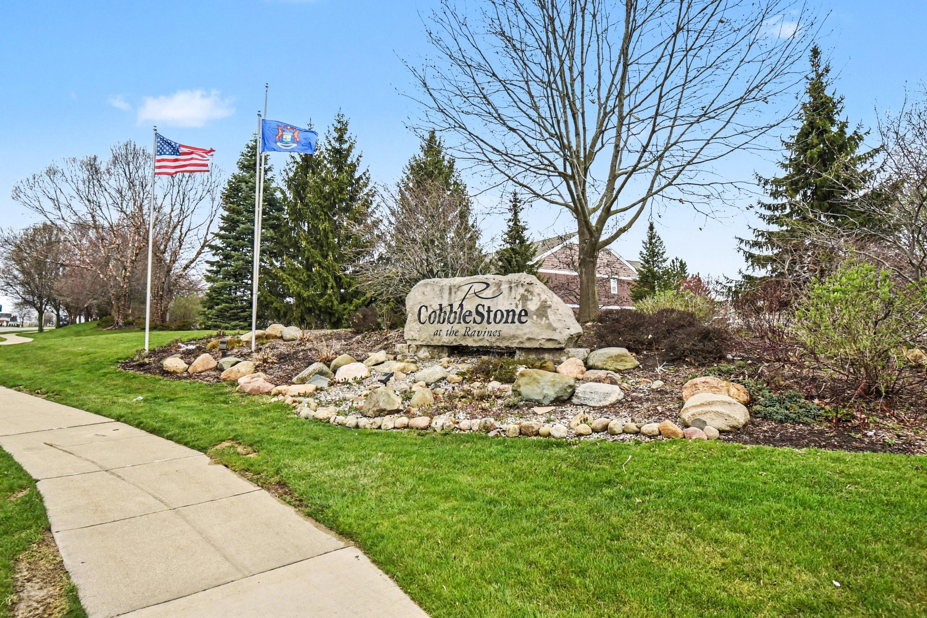 4355 Astoria Avenue SE Grand Rapids MI 49512